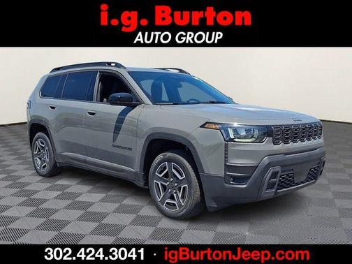 Sting Gray Clearcoat 2026 Jeep Cherokee LAREDO/LIMITED