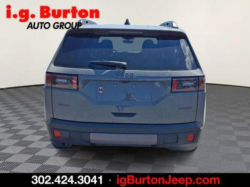 Sting Gray Clearcoat 2026 Jeep Cherokee LAREDO/LIMITED