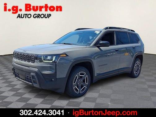 Sting Gray Clearcoat 2026 Jeep Cherokee LAREDO/LIMITED