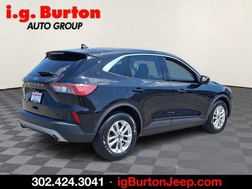 Black Metallic 2021 Ford Escape SE