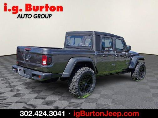 2026 Jeep Gladiator Sport