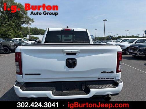 Bright White Clearcoat 2022 RAM 1500 Big Horn