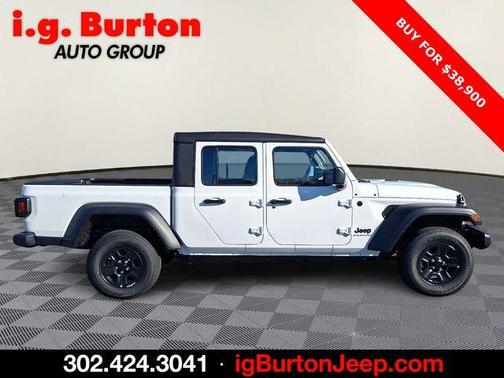 2026 Jeep Gladiator Sport