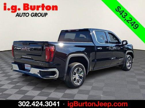 Onyx Black 2024 GMC Sierra 1500 SLT