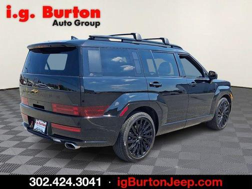 Phantom Black 2025 Hyundai SANTA FE Calligraphy