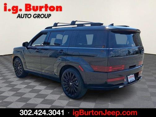 Phantom Black 2025 Hyundai SANTA FE Calligraphy