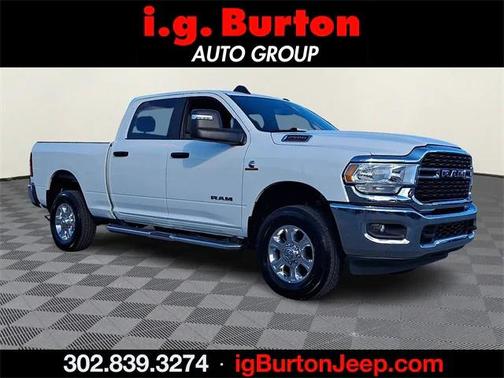 2023 RAM 2500 Big Horn Crew Cab 4x4 64' Box