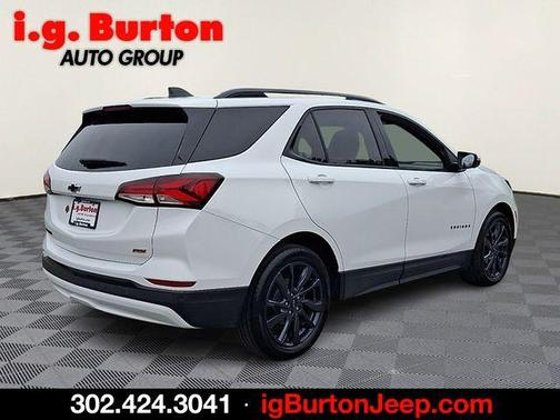 Summit White 2024 Chevrolet Equinox RS