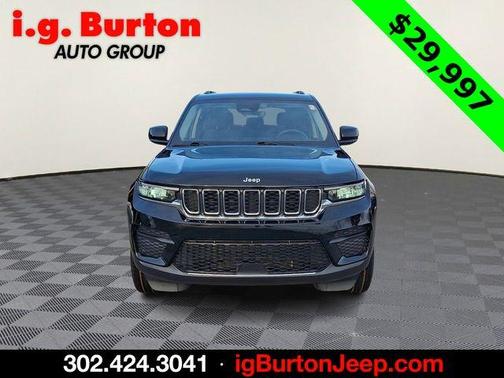 2023 Jeep Grand Cherokee Laredo