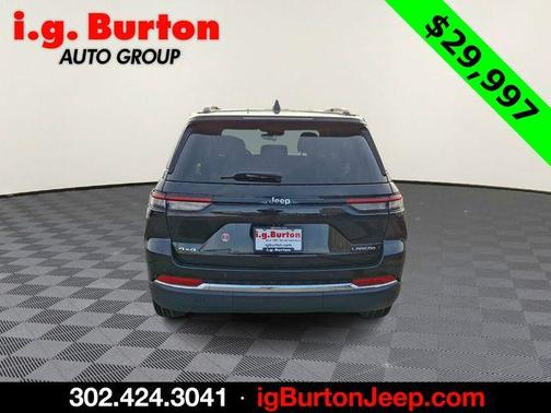 2023 Jeep Grand Cherokee Laredo