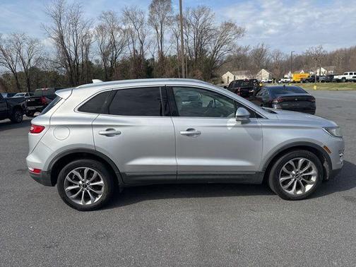2017 Lincoln MKC Select
