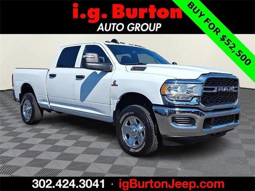 2024 RAM 3500 Tradesman Crew Cab 4x4 64' Box
