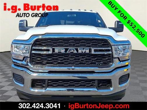 2024 RAM 3500 Tradesman Crew Cab 4x4 64' Box