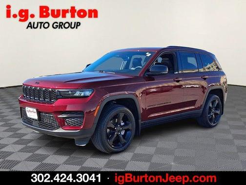 Velvet Red Pearlcoat 2023 Jeep Grand Cherokee Altitude