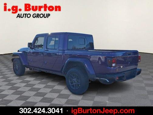 2026 Jeep Gladiator Sport