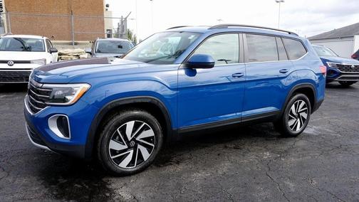 2025 Volkswagen Atlas 2.0T SE
