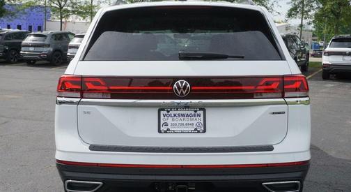 2025 Volkswagen Atlas 2.0T SE