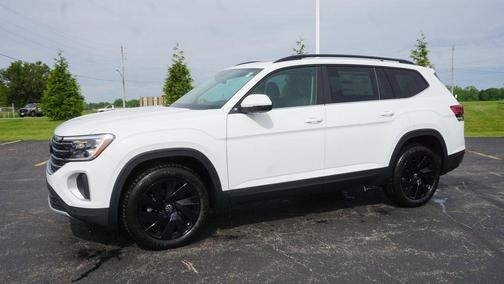 2025 Volkswagen Atlas 2.0T SE