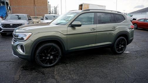 2025 Volkswagen Atlas 2.0T SE