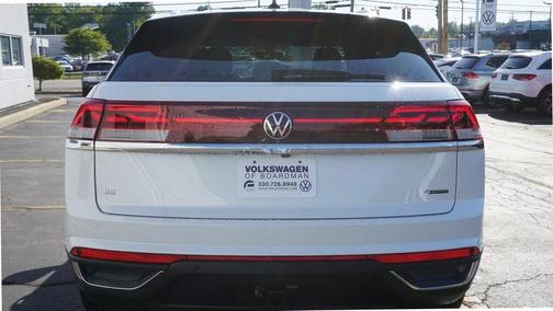 2026 Volkswagen Atlas Cross Sport 2.0T SE w/Technology