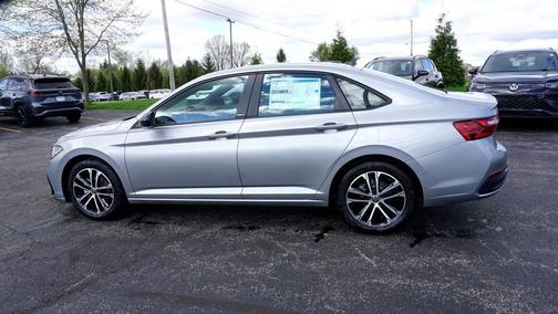 Pyrite 2026 Volkswagen Jetta 1.5T Sport