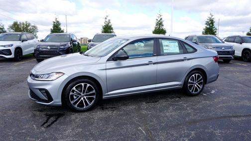 Pyrite 2026 Volkswagen Jetta 1.5T Sport