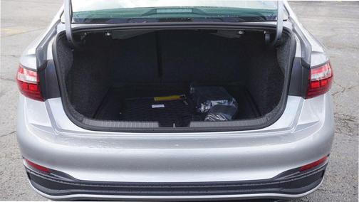 Pyrite 2026 Volkswagen Jetta 1.5T Sport
