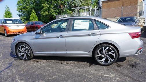 2025 Volkswagen Jetta 1.5T SEL