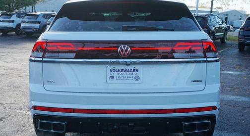 2026 Volkswagen Atlas Cross Sport 2.0T SEL Premium R-Line