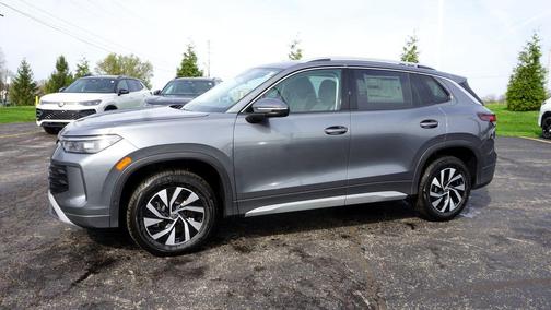 Platinum Gray Metallic 2026 Volkswagen Tiguan 2.0T S