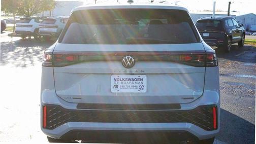 2026 Volkswagen Tiguan 2.0T SEL R-Line