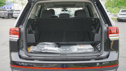 2025 Volkswagen Atlas 2.0T SEL