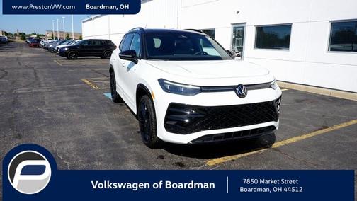 2025 Volkswagen Tiguan 2.0T SE R-Line Black