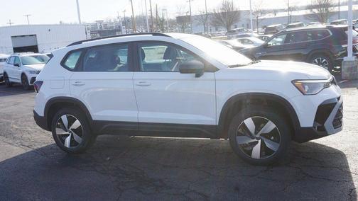 Pure White 2026 Volkswagen Taos 1.5T S