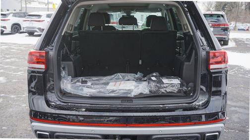 Deep Black Pearl Effect 2026 Volkswagen Atlas 2.0T Peak Edition