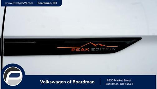 2025 Volkswagen Atlas 2.0T Peak Edition