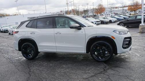 2026 Volkswagen Tiguan 2.0T SE R-Line Black