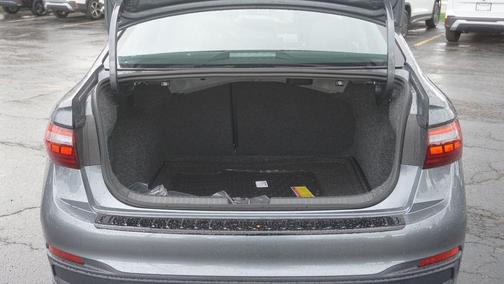 Platinum Gray 2026 Volkswagen Jetta 1.5T SE