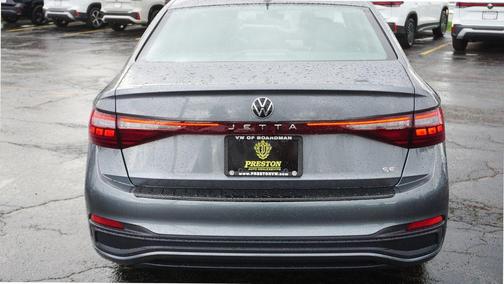 Platinum Gray 2026 Volkswagen Jetta 1.5T SE