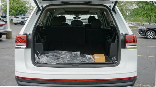2025 Volkswagen Atlas 2.0T SEL