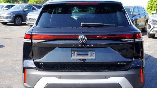 2025 Volkswagen Tiguan 2.0T SE
