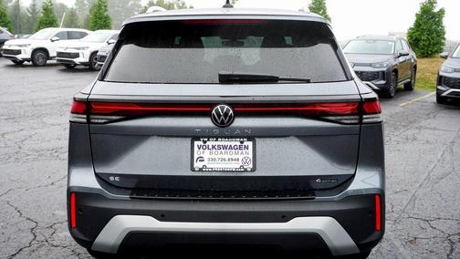 2025 Volkswagen Tiguan 2.0T SE