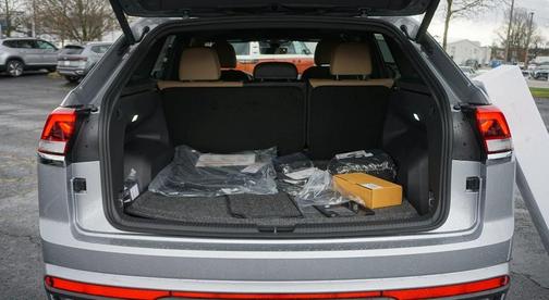 2026 Volkswagen Atlas Cross Sport 2.0T SE