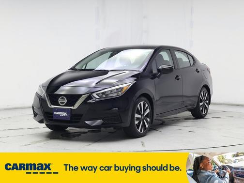 2022 Nissan Versa SR