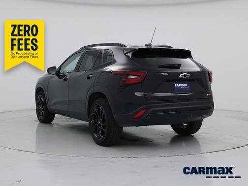 Black 2024 Chevrolet Trax 2RS