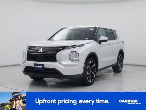 2022 Mitsubishi Outlander ES