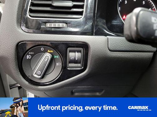 2015 Volkswagen Golf SEL