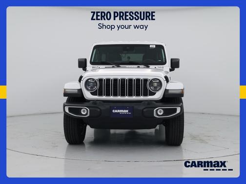 White 2025 Jeep Wrangler Sahara