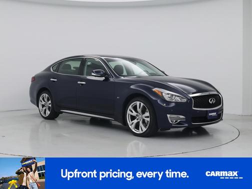 Blue 2017 INFINITI Q70 L