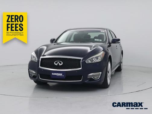 Blue 2017 INFINITI Q70 L